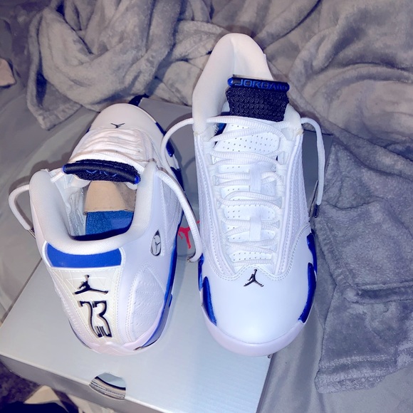 Jordan 12 hyper royal - Picture 3 of 4